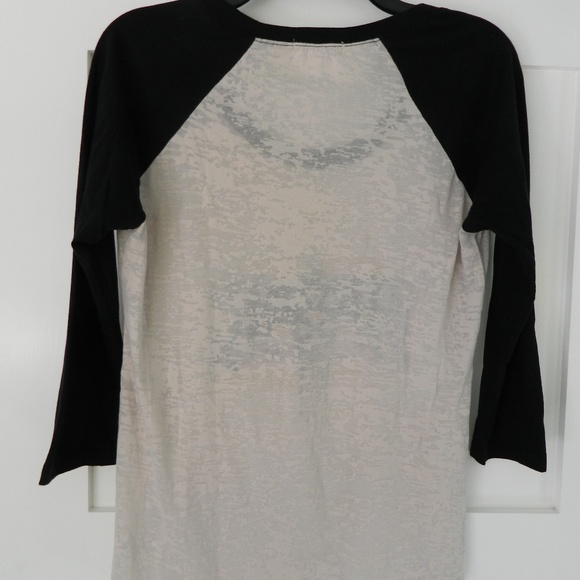 Billabong  Aztec Raglan Tee - Picture 2 of 3